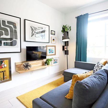 2 Bedroom Apartment 3 Minute Walk To South Beach & Ocean Drive Miami Beach Bagian luar foto