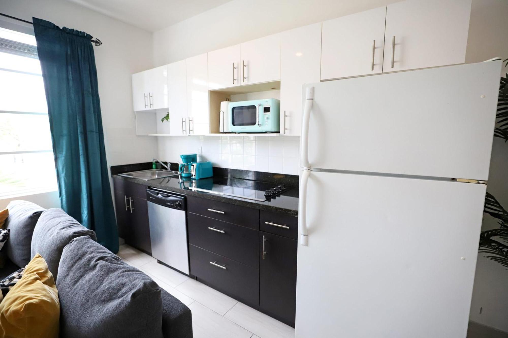 2 Bedroom Apartment 3 Minute Walk To South Beach & Ocean Drive Miami Beach Bagian luar foto