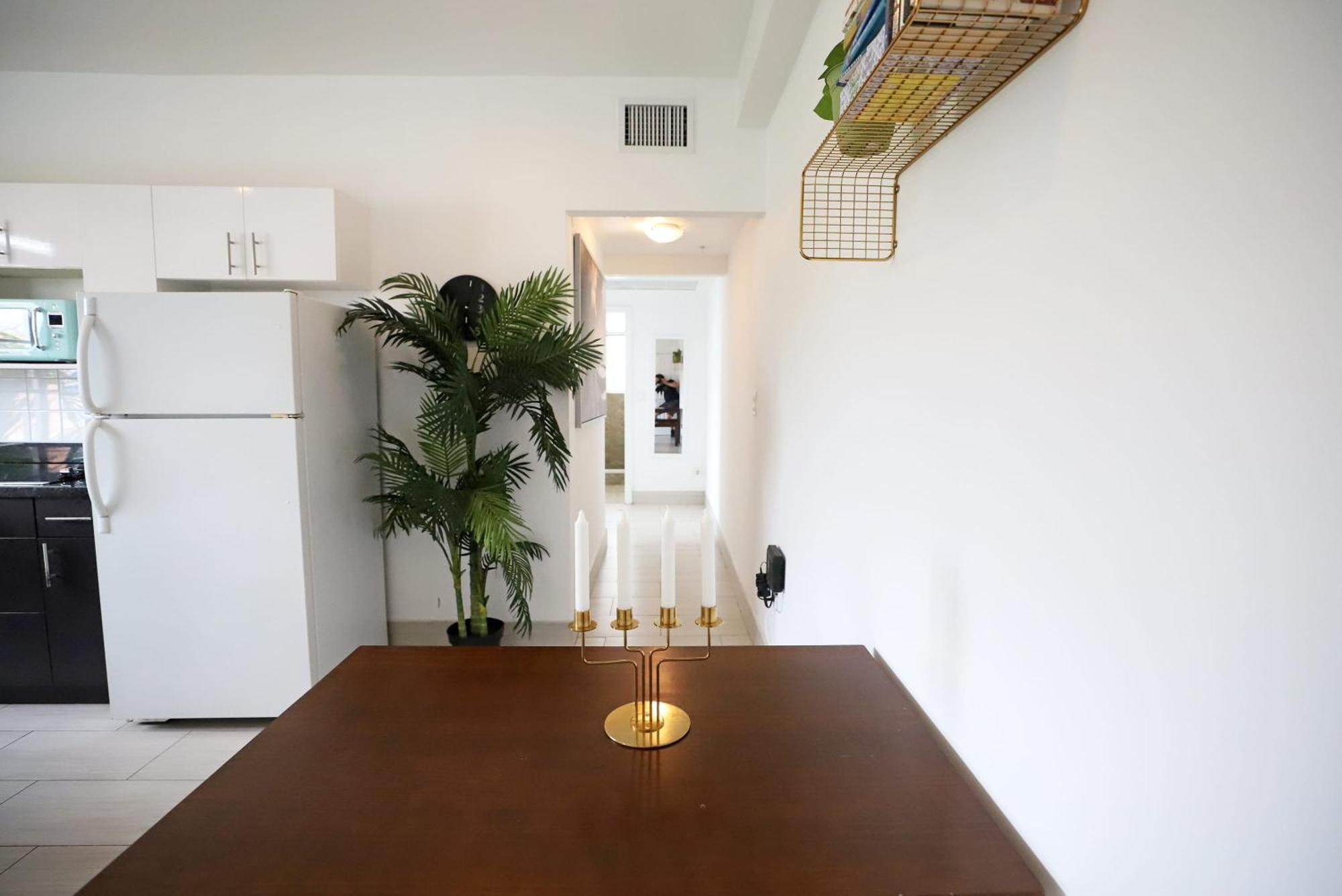 2 Bedroom Apartment 3 Minute Walk To South Beach & Ocean Drive Miami Beach Bagian luar foto